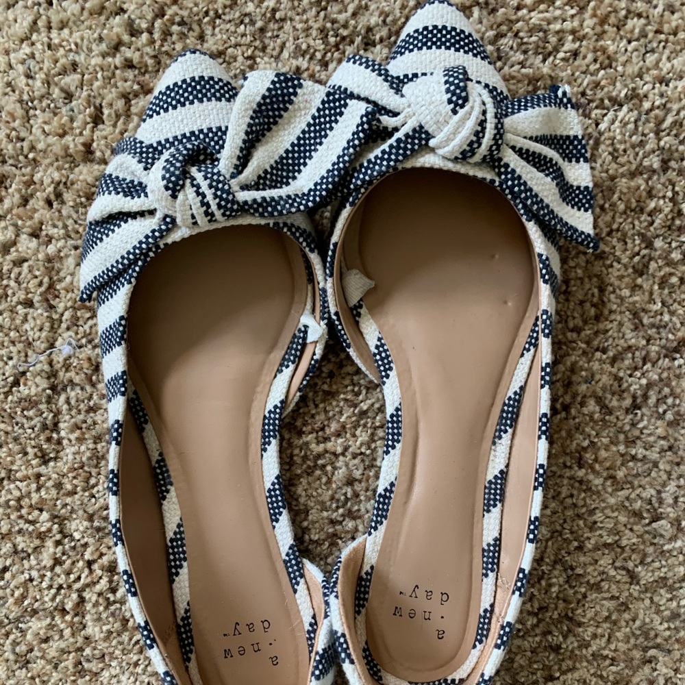 Blue and White Striped Bow Flats